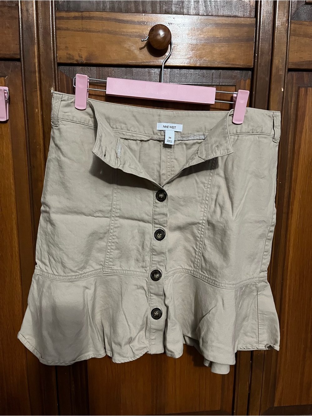 Nine West Khaki Button-Front Ruffle Mini Skirt